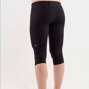 Lululemon Run: Excel Crop 6